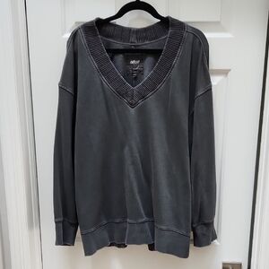 Aerie Men's Charcoal V-Neck Sweater